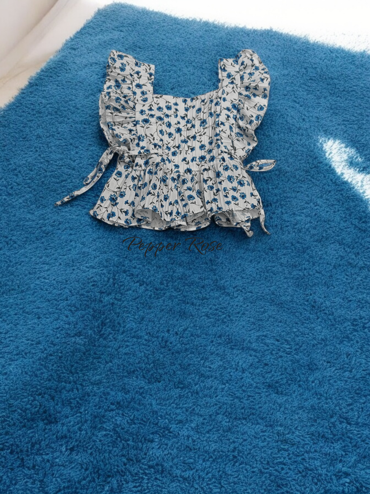 Harper Floral Ruffle Top with Flutter Sleeves - Blue/White