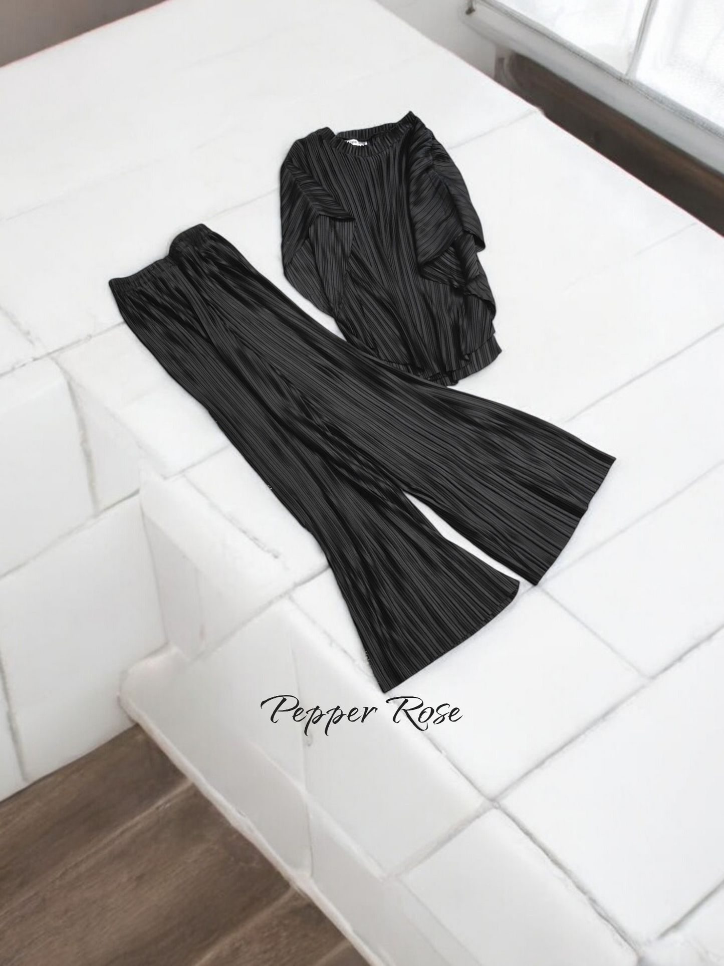 Alice Pleated Plain Co-Ord Set - Black