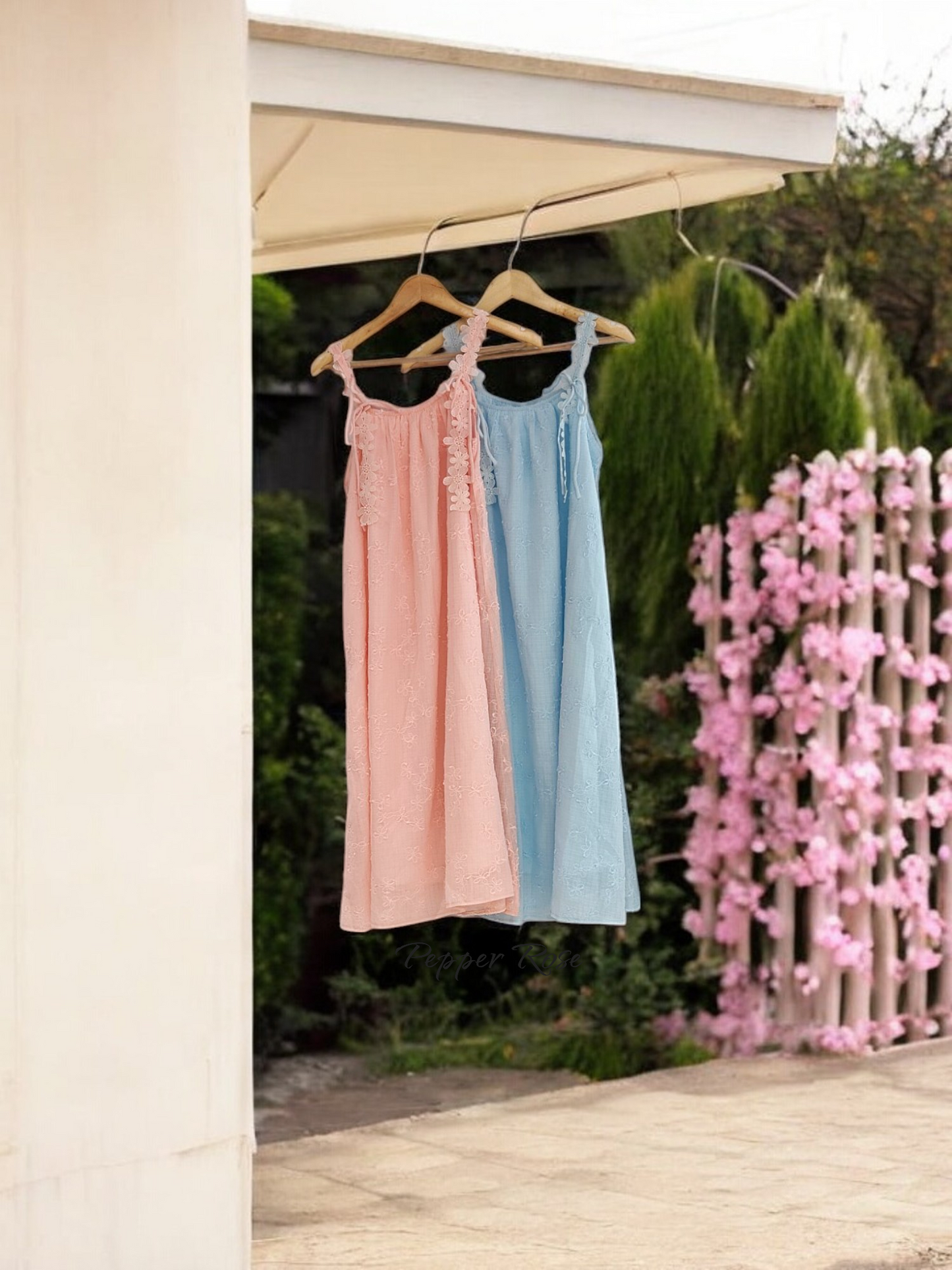 Raisa Floral Embroidery Dress - Blue