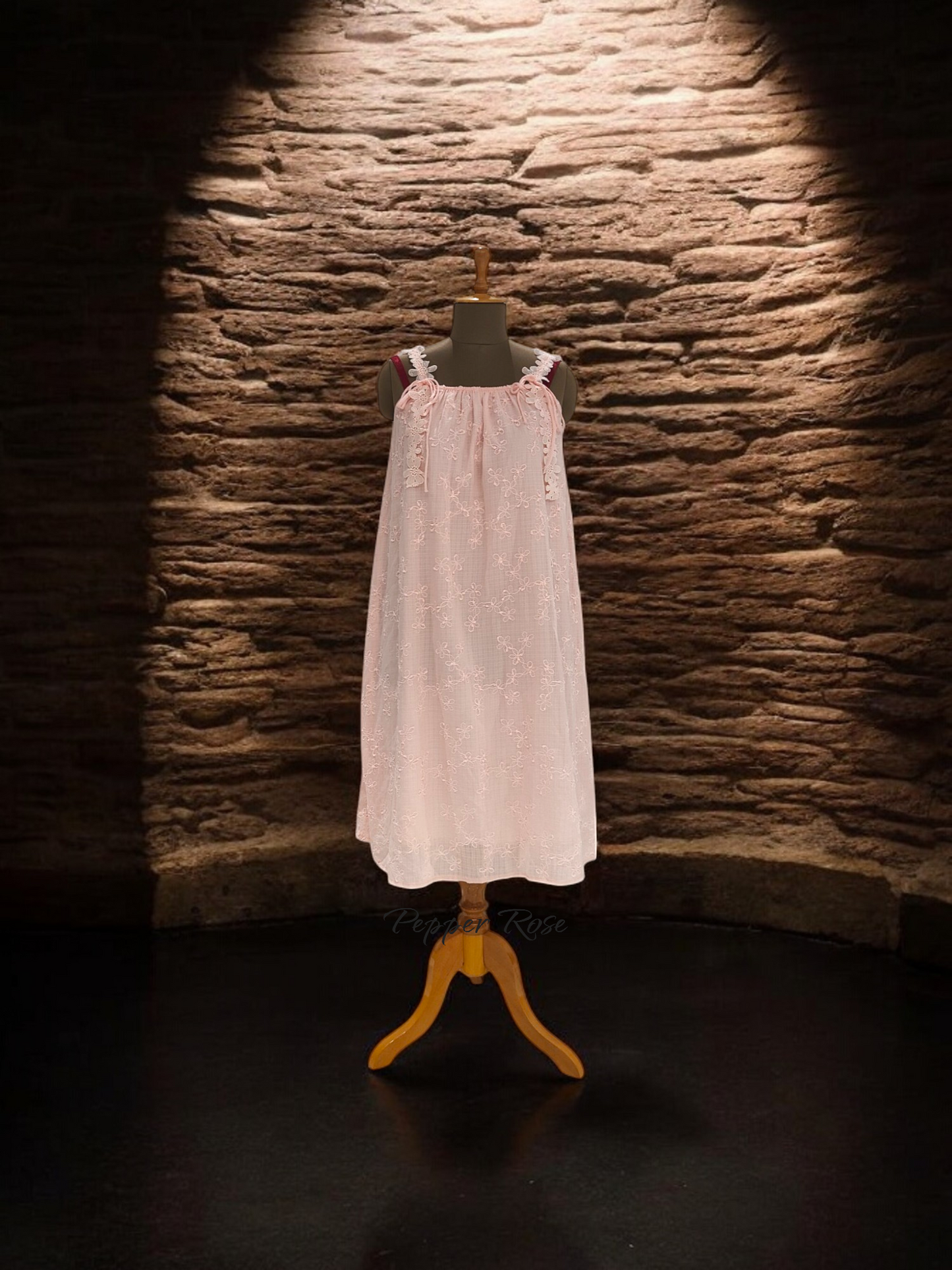 Raisa Floral Embroidery Dress - Peach