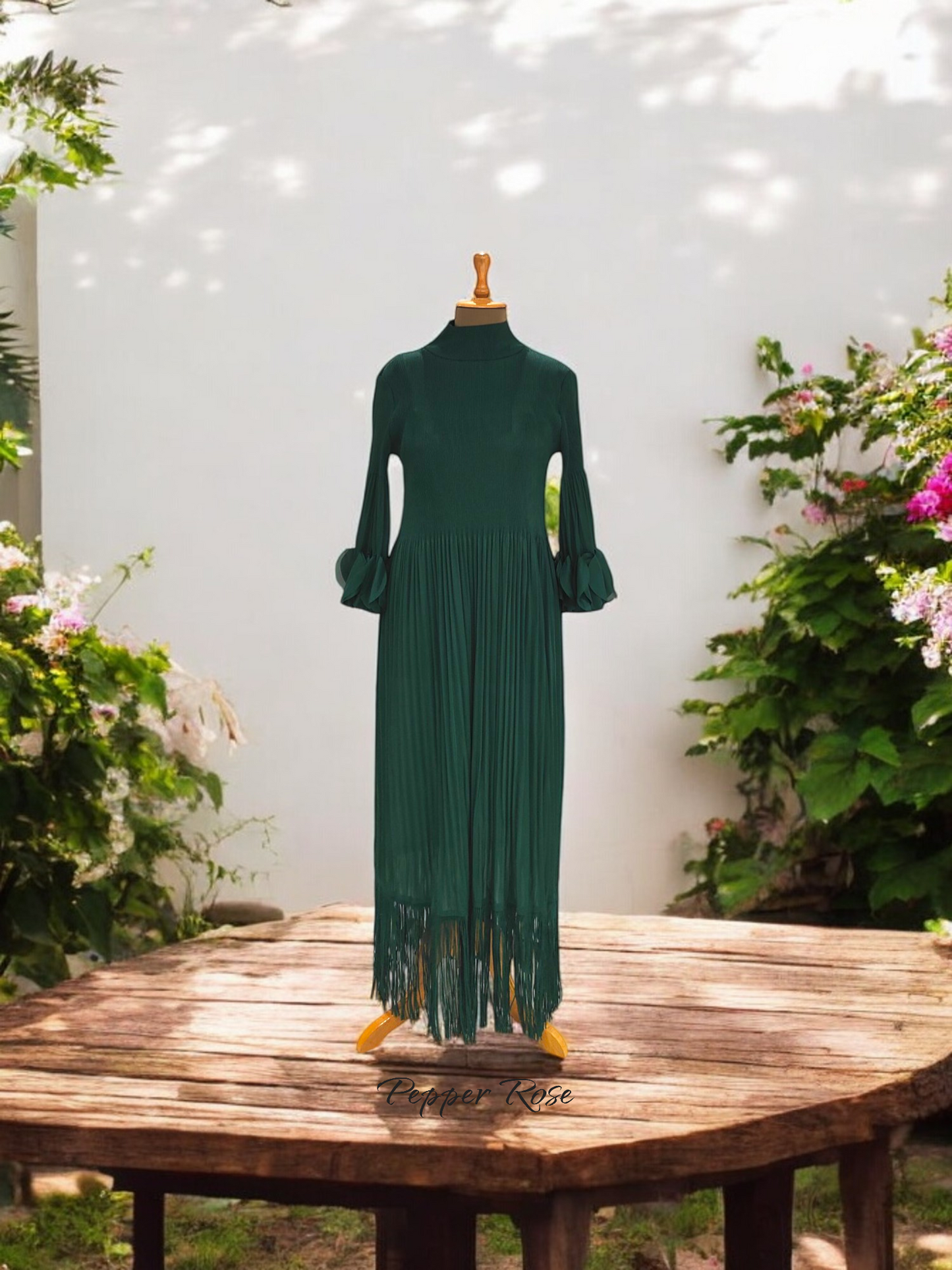 Miyake pleated Fringed Maxi Dress - Green